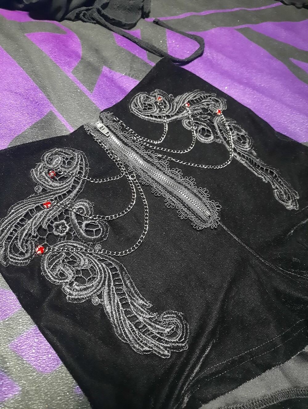 Embellished Black High-Waist Velvet Shorts - Picture 3 of 7